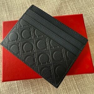 FERRAGAMO Black Embossed Card Holder